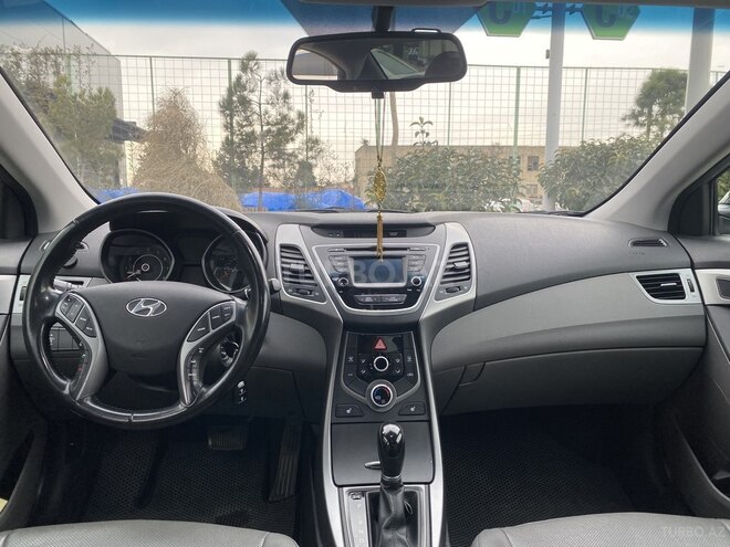 Hyundai Elantra 2014, 176,855 km - 1.8 l - Bakı