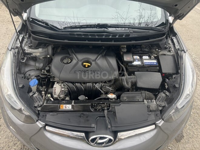 Hyundai Elantra 2014, 176,855 km - 1.8 l - Bakı