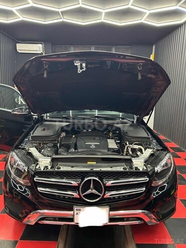 Mercedes GLC 300 2017, 102,998 km - 2.0 l - Bakı