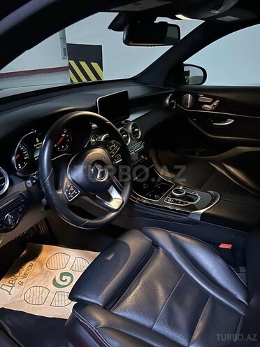 Mercedes GLC 300 2017, 102,998 km - 2.0 l - Bakı
