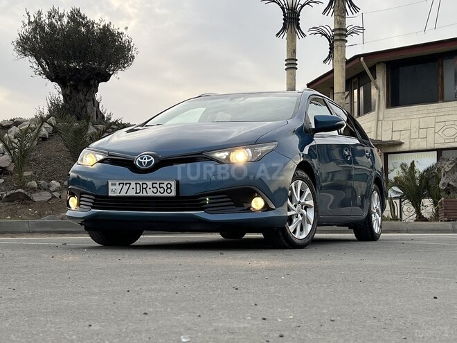 Toyota Auris 2017, 87,300 km - 1.8 l - Bakı