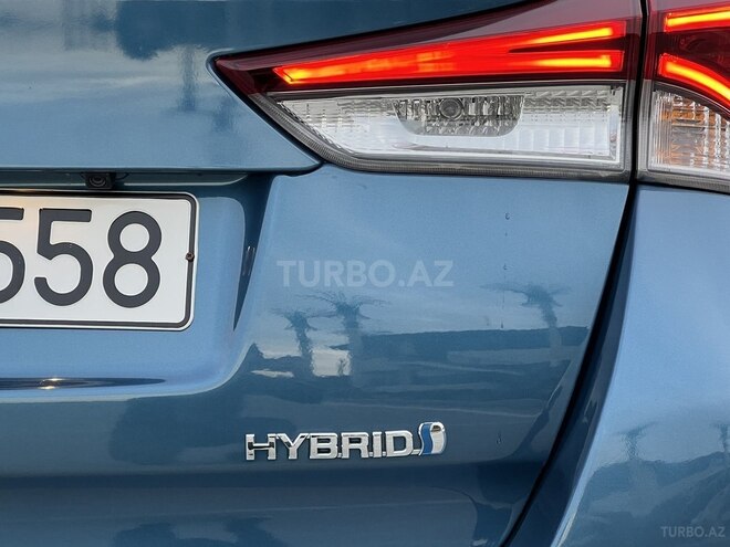 Toyota Auris 2017, 87,300 km - 1.8 l - Bakı