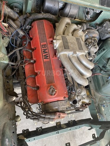 BMW 320 1987, 111,110 km - 2.0 l - Göyçay