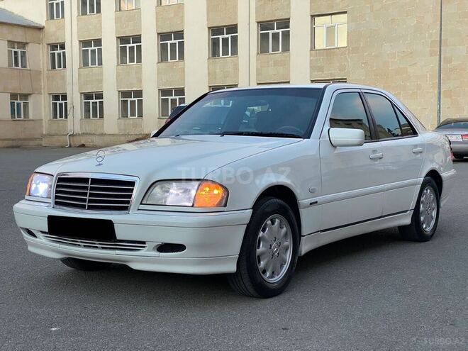 Mercedes C 220 1999, 350,000 km - 2.2 l - Bakı