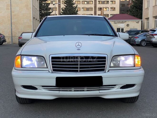 Mercedes C 220 1999, 350,000 km - 2.2 l - Bakı