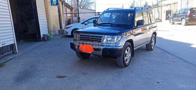 Mitsubishi Pajero io 1999, 400,000 km - 2.0 l - Bakı