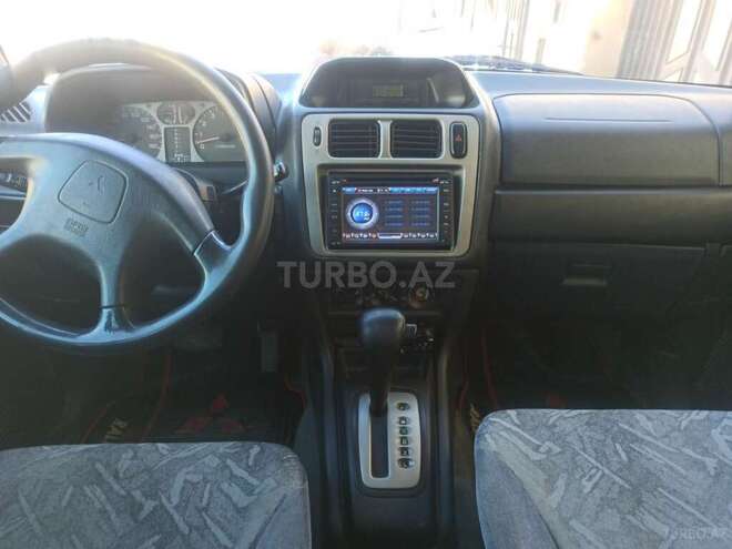 Mitsubishi Pajero io 1999, 400,000 km - 2.0 l - Bakı
