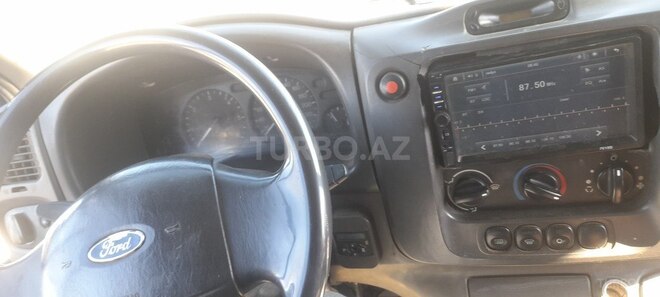 Ford Transit 2000, 556,238 km - 2.4 l - Quba