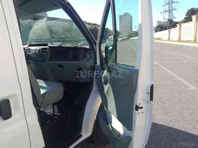 Ford Transit 2009, 180,300 km - 2.4 л - Bakı