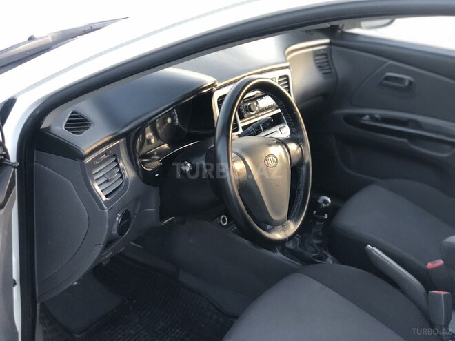 Kia Rio 2010, 404,582 km - 1.4 l - Bakı