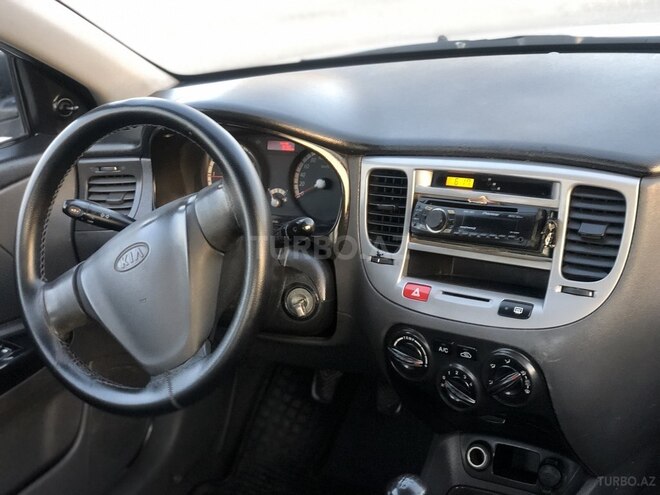 Kia Rio 2010, 404,582 km - 1.4 l - Bakı