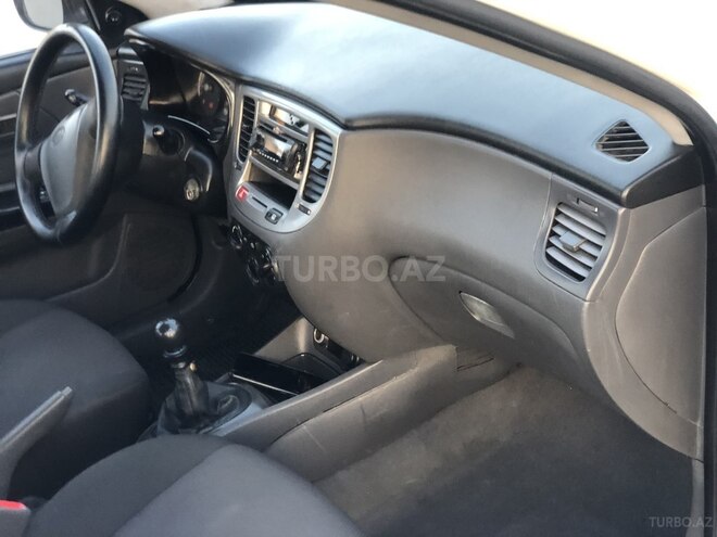 Kia Rio 2010, 404,582 km - 1.4 l - Bakı