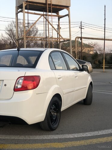 Kia Rio 2010, 404,582 km - 1.4 l - Bakı