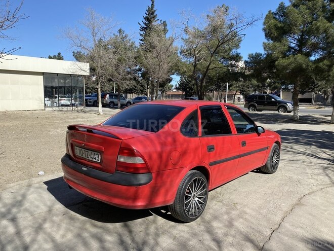 Opel Vectra 1996, 350,000 km - 1.8 l - Sumqayıt
