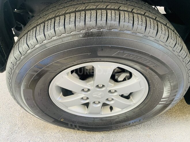 Mitsubishi L200 2013, 165,386 km - 2.5 l - Bakı
