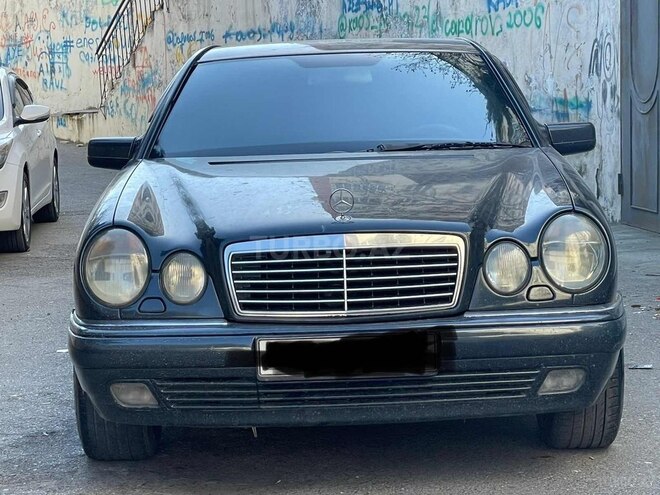 Mercedes E 220 1999, 444,000 km - 2.2 л - Bakı
