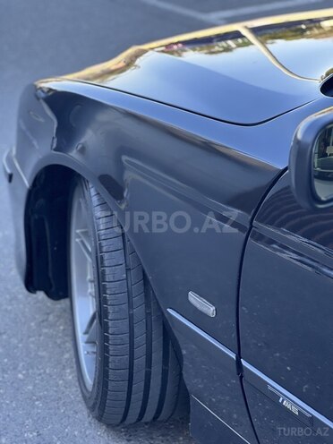 BMW 530 2000, 260,000 km - 3.0 l - Bakı