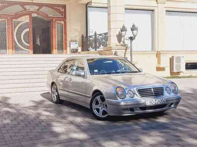 Mercedes E 240 2000, 250,000 km - 2.4 л - Sumqayıt
