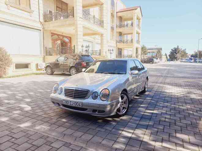 Mercedes E 240 2000, 250,000 km - 2.4 л - Sumqayıt