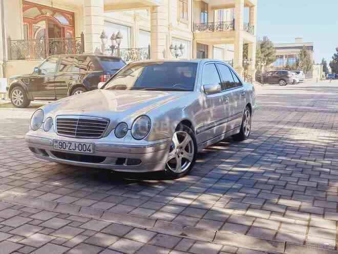 Mercedes E 240 2000, 250,000 km - 2.4 л - Sumqayıt