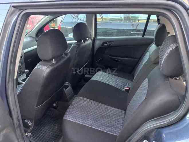 Opel Astra 2006, 330,000 km - 1.4 л - Bakı