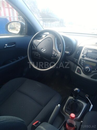 Hyundai i30 2008, 181,000 km - 1.6 l - İsmayıllı