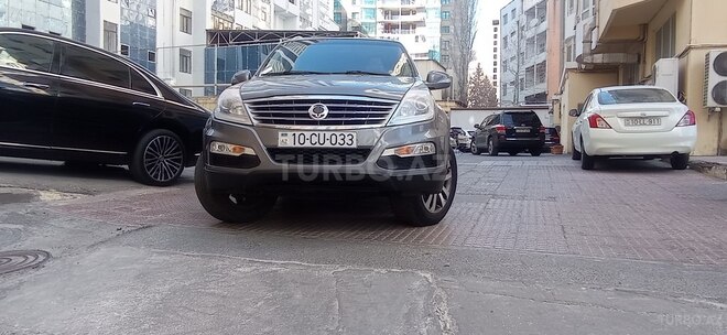 Ssang Yong Rexton 2014, 157,000 km - 3.2 l - Bakı
