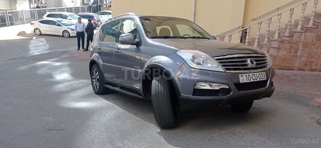 Ssang Yong Rexton 2014, 157,000 km - 3.2 l - Bakı