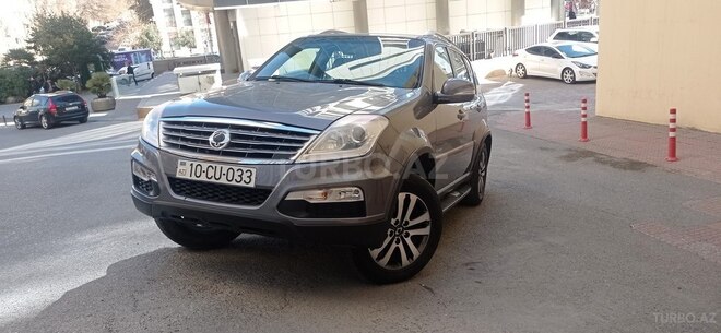 Ssang Yong Rexton 2014, 157,000 km - 3.2 l - Bakı