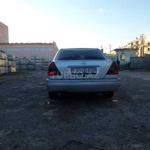 Mercedes C 220 1997, 410,800 km - 2.2 л - Sumqayıt
