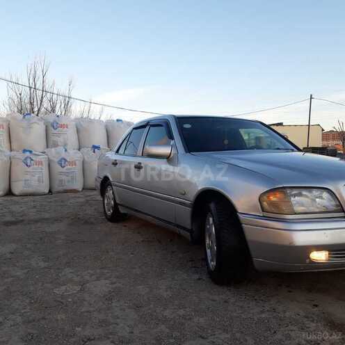 Mercedes C 220 1997, 410,800 km - 2.2 л - Sumqayıt
