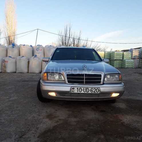 Mercedes C 220 1997, 410,800 km - 2.2 л - Sumqayıt