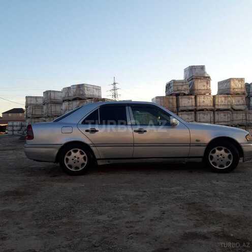 Mercedes C 220 1997, 410,800 km - 2.2 л - Sumqayıt