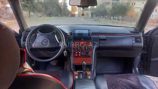 Mercedes E 200 1997, 212,000 km - 2.0 l - Sumqayıt