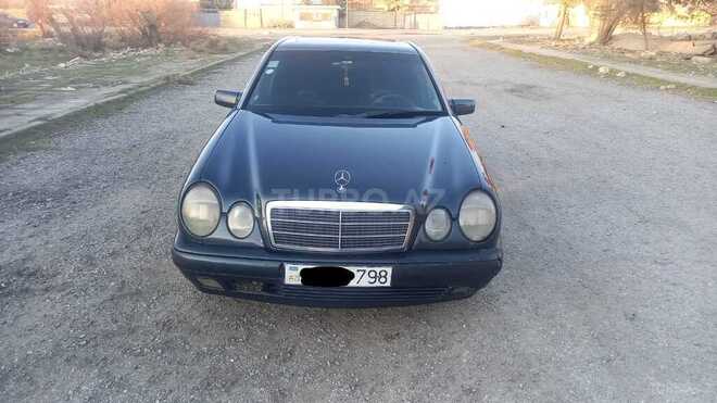 Mercedes E 200 1997, 212,000 km - 2.0 l - Sumqayıt