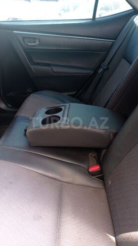 Toyota Corolla 2016, 136,794 km - 1.8 l - Bakı