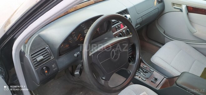 Mercedes C 240 1998, 298,000 km - 2.4 l - Ağdam