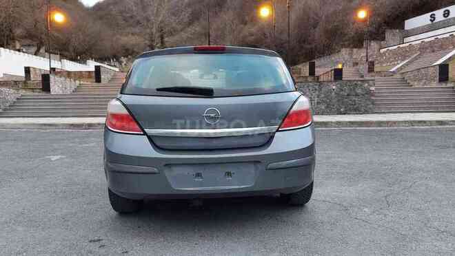 Opel Astra 2005, 172,000 km - 1.4 l - Bakı