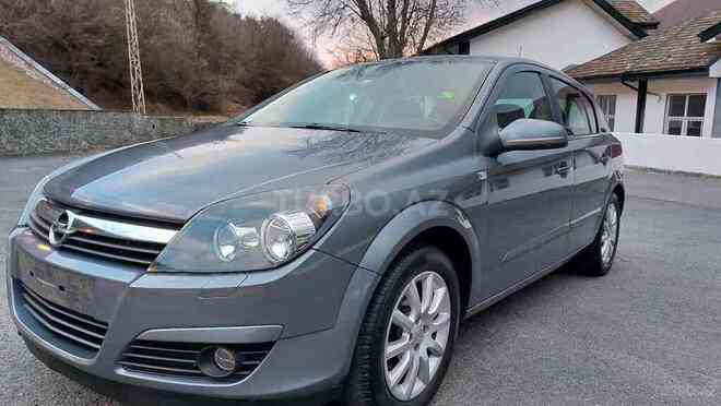 Opel Astra 2005, 172,000 km - 1.4 l - Bakı