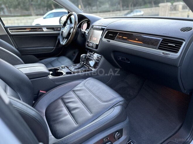 Volkswagen Touareg 2012, 125,000 km - 3.6 л - Bakı