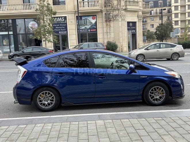 Toyota Prius 2009, 195,000 km - 1.8 l - Bakı