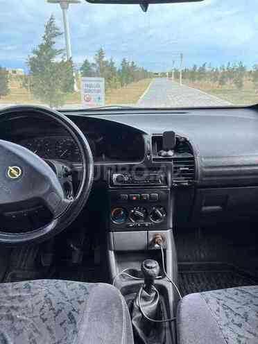 Opel Zafira 1999, 20,331 km - 1.8 l - Sumqayıt