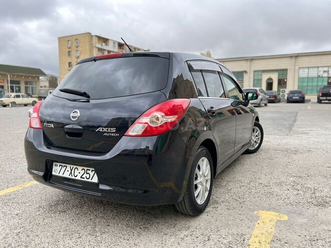 Nissan Tiida 2011, 64,235 km - 1.5 l - Bakı