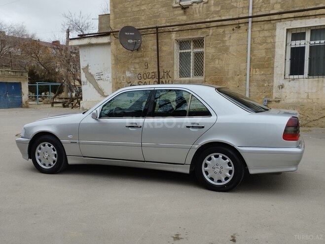 Mercedes C 240 1998, 286,158 km - 2.4 l - Sumqayıt