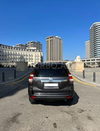 Toyota Prado 2014, 143,198 km - 2.7 l - Bakı