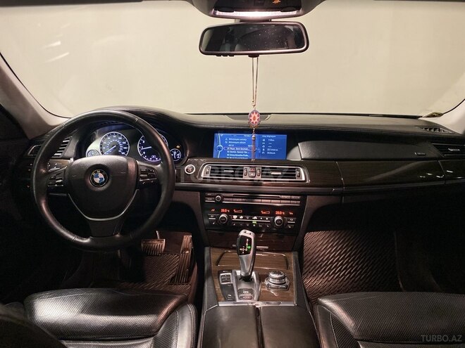 BMW 750 2008, 216,452 km - 4.4 л - Bakı