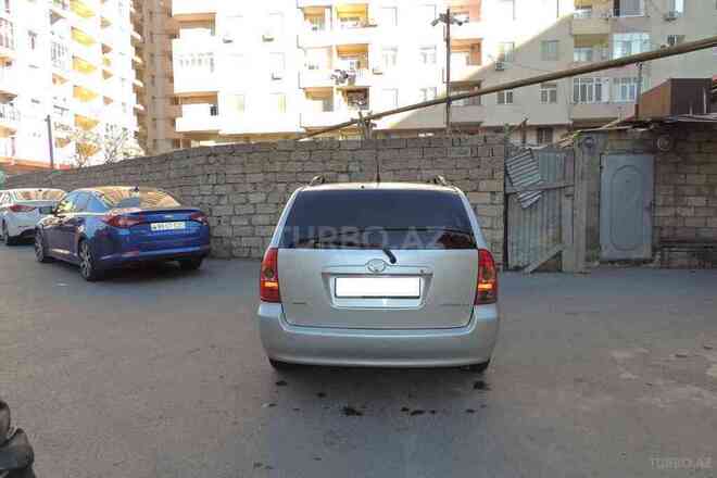Toyota Corolla 2006, 170,000 km - 1.4 l - Bakı