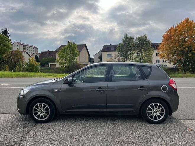 Kia Ceed 2010, 212,000 km - 1.4 l - Lənkəran