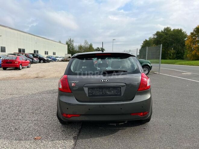 Kia Ceed 2010, 212,000 km - 1.4 l - Lənkəran