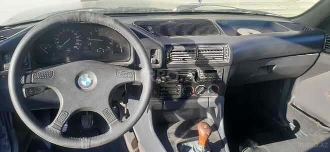 BMW 525 1992, 244,500 km - 2.5 l - Bakı